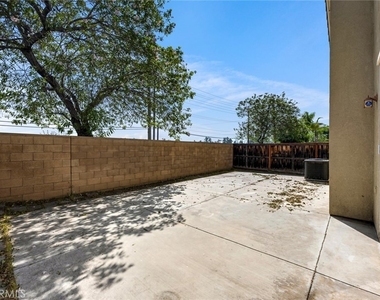 4544 Filson Street - Photo Thumbnail 18