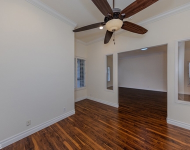 32692 Rosemont - Photo Thumbnail 7