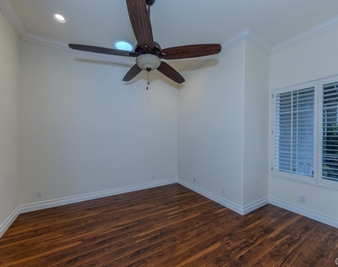 32692 Rosemont - Photo Thumbnail 6