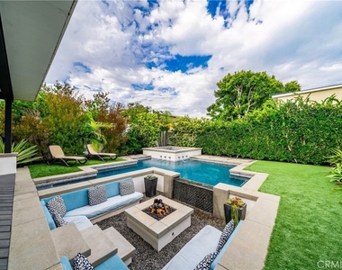 8541 Kelso Drive - Photo Thumbnail 8