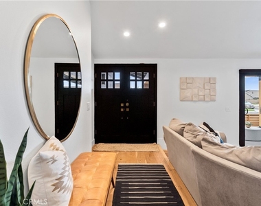 8541 Kelso Drive - Photo Thumbnail 14
