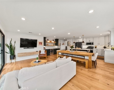8541 Kelso Drive - Photo Thumbnail 36