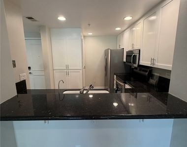 2243 Martin - Photo Thumbnail 5