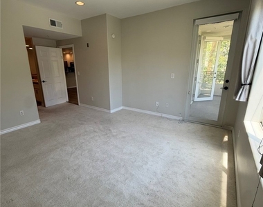 2243 Martin - Photo Thumbnail 13