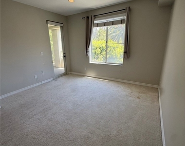 2243 Martin - Photo Thumbnail 12
