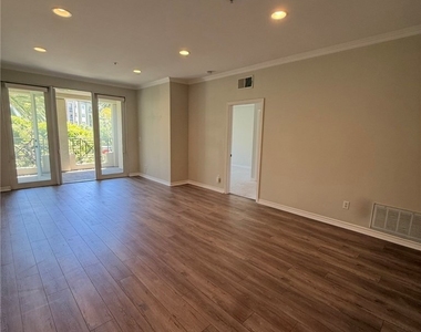 2243 Martin - Photo Thumbnail 11