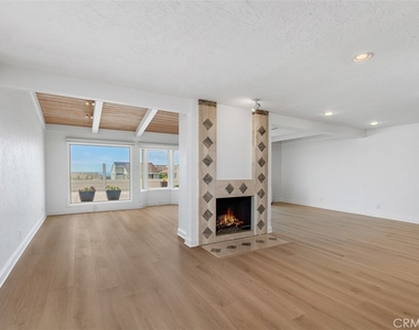 33551 Halyard Drive - Photo Thumbnail 5
