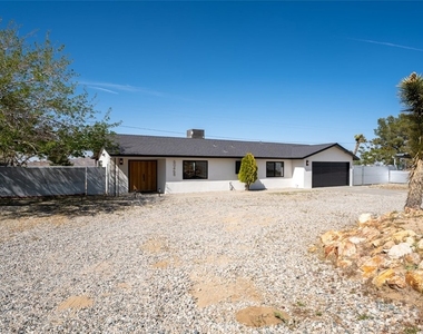 60468 Latham Trail - Photo Thumbnail 33