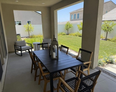 117 Takamasa Way - Photo Thumbnail 26
