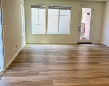1457 Chert Drive - Photo Thumbnail 4
