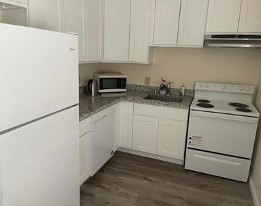 615 Alpha Court - Photo Thumbnail 8