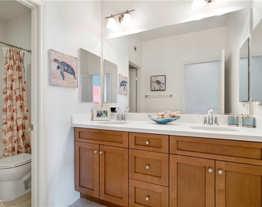 3126 Vista Terrace - Photo Thumbnail 28