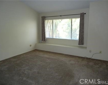 30538 Laramie Avenue - Photo Thumbnail 6