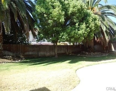 30538 Laramie Avenue - Photo Thumbnail 17