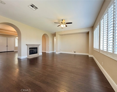 36119 Blue Hill Drive - Photo Thumbnail 6