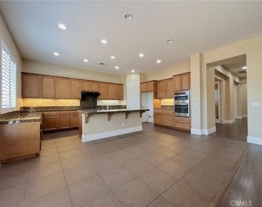 36119 Blue Hill Drive - Photo Thumbnail 7