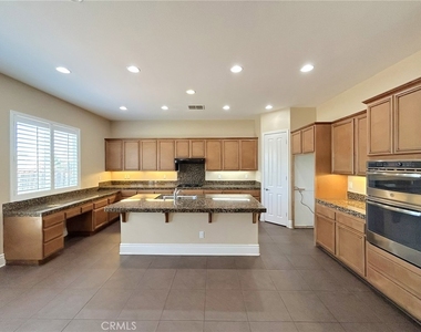 36119 Blue Hill Drive - Photo Thumbnail 8
