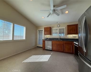 33015 Eagle Point Drive - Photo Thumbnail 4