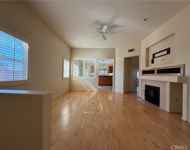 33015 Eagle Point Drive - Photo Thumbnail 2