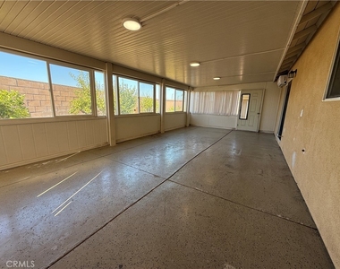 33015 Eagle Point Drive - Photo Thumbnail 15