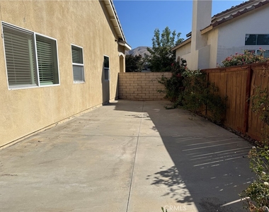33015 Eagle Point Drive - Photo Thumbnail 17