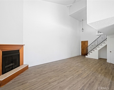 6406 Denny Avenue - Photo Thumbnail 5