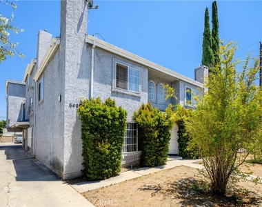 6406 Denny Avenue - Photo Thumbnail 17