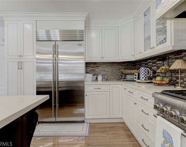1331 Beaudry - Photo Thumbnail 19