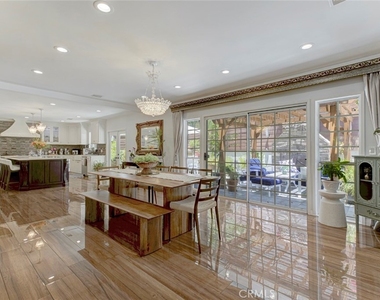 1331 Beaudry - Photo Thumbnail 13