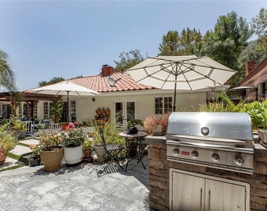 1331 Beaudry - Photo Thumbnail 36