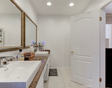 1331 Beaudry - Photo Thumbnail 29