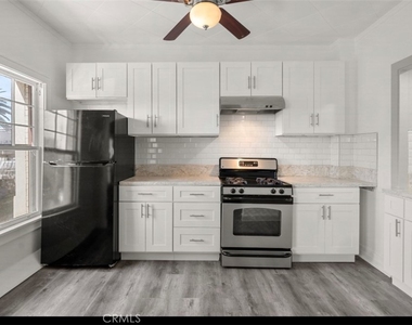 2121 James M Wood Boulevard - Photo Thumbnail 6