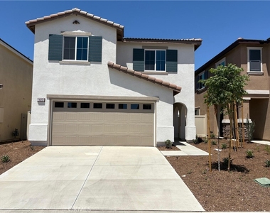 14059 Shayna Street - Photo Thumbnail 1