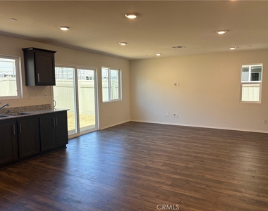 14059 Shayna Street - Photo Thumbnail 8