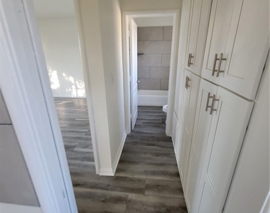 757 S Towne Avenue - Photo Thumbnail 1