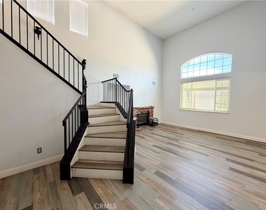 15096 Fox Ridge Drive - Photo Thumbnail 10