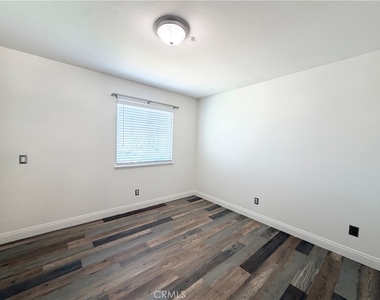 15096 Fox Ridge Drive - Photo Thumbnail 15