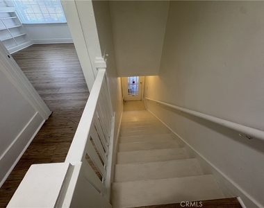 950 S New Hampshire Ave - Photo Thumbnail 3