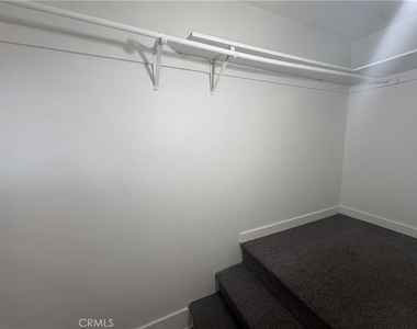 950 S New Hampshire Ave - Photo Thumbnail 13
