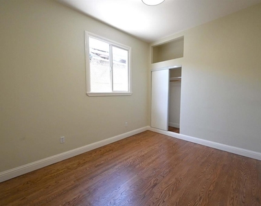 685 37th Street - Photo Thumbnail 9