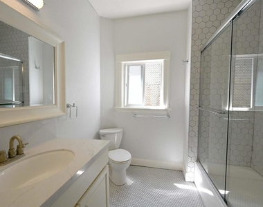 685 37th Street - Photo Thumbnail 11