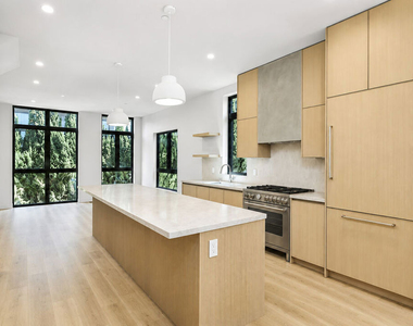 428 Arnaz Drive - Photo Thumbnail 1