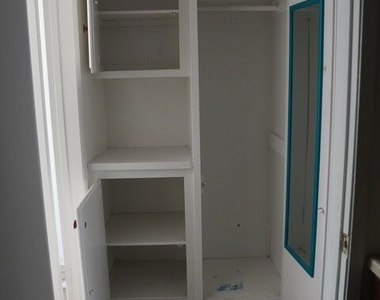 912 Hilldale - Photo Thumbnail 9