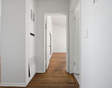 4841 W 18th Street - Photo Thumbnail 18