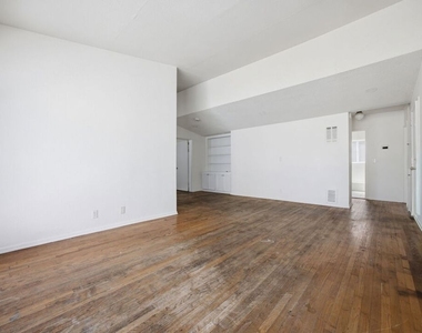 4841 W 18th Street - Photo Thumbnail 9