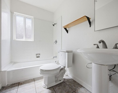 4841 W 18th Street - Photo Thumbnail 20
