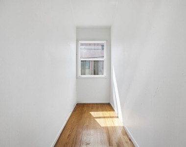 4841 W 18th Street - Photo Thumbnail 15