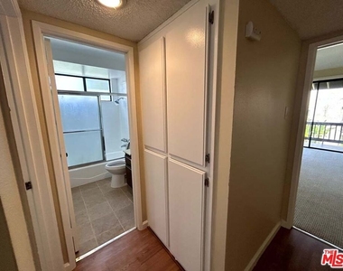 21820 Marylee Street - Photo Thumbnail 27