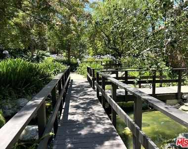 21820 Marylee Street - Photo Thumbnail 52