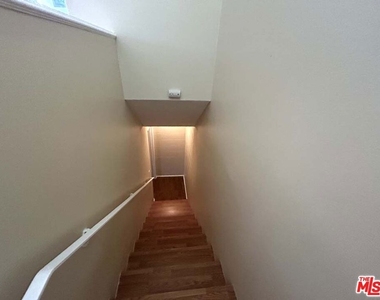 21820 Marylee Street - Photo Thumbnail 44